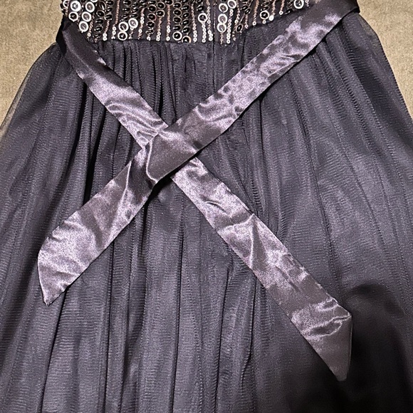 Popatu Sequin and Tulle Dress - Picture 6 of 7